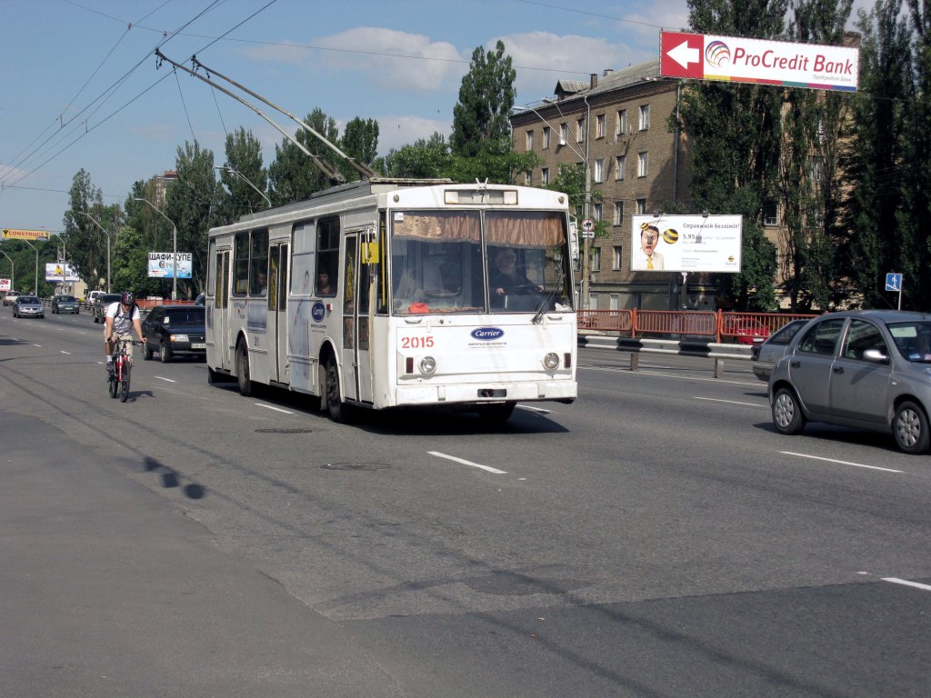 Kyjev, Škoda 14Tr02/6 č. 2015 Kyjev, Škoda 14Tr02/6 č. 2015
