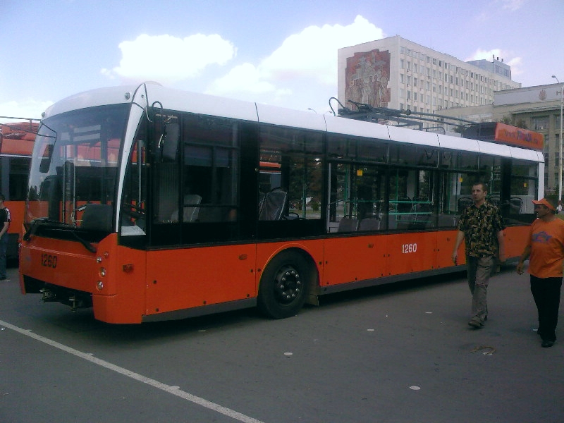 Саратов, Тролза-5265.00 «Мегаполис» № 1260; Саратов — Презентация новых троллейбусов 31.07.2008 г.