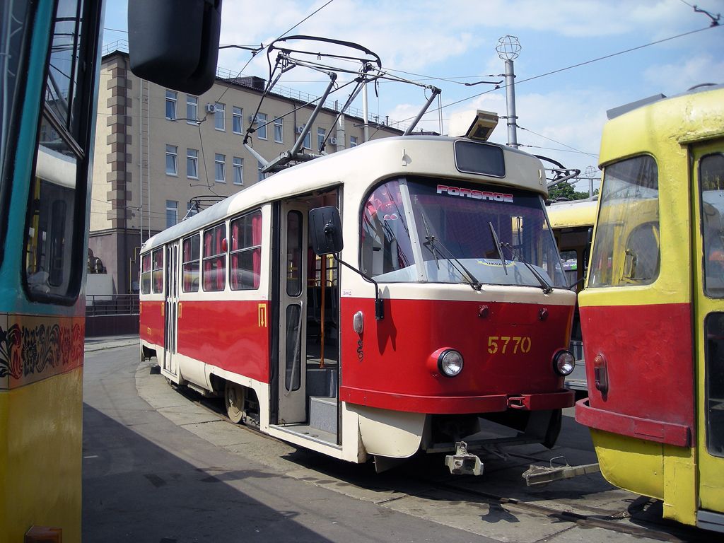 Киев, Tatra T3SU № 5770