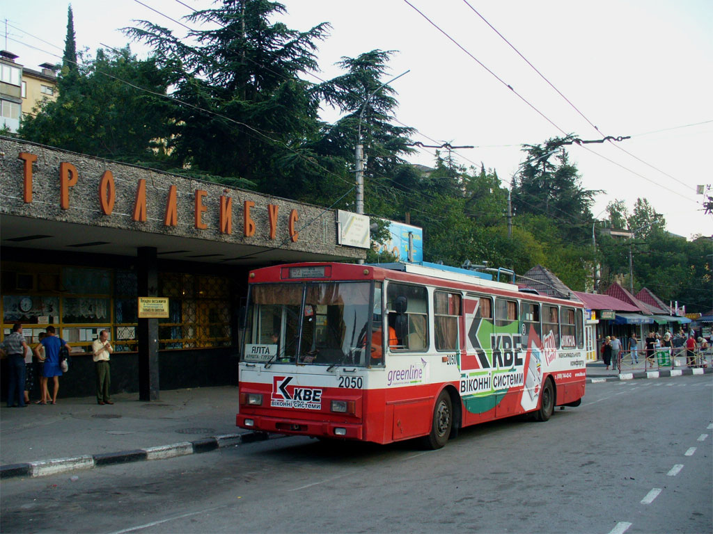 Крымский троллейбус, Škoda 14Tr02/6 № 2050