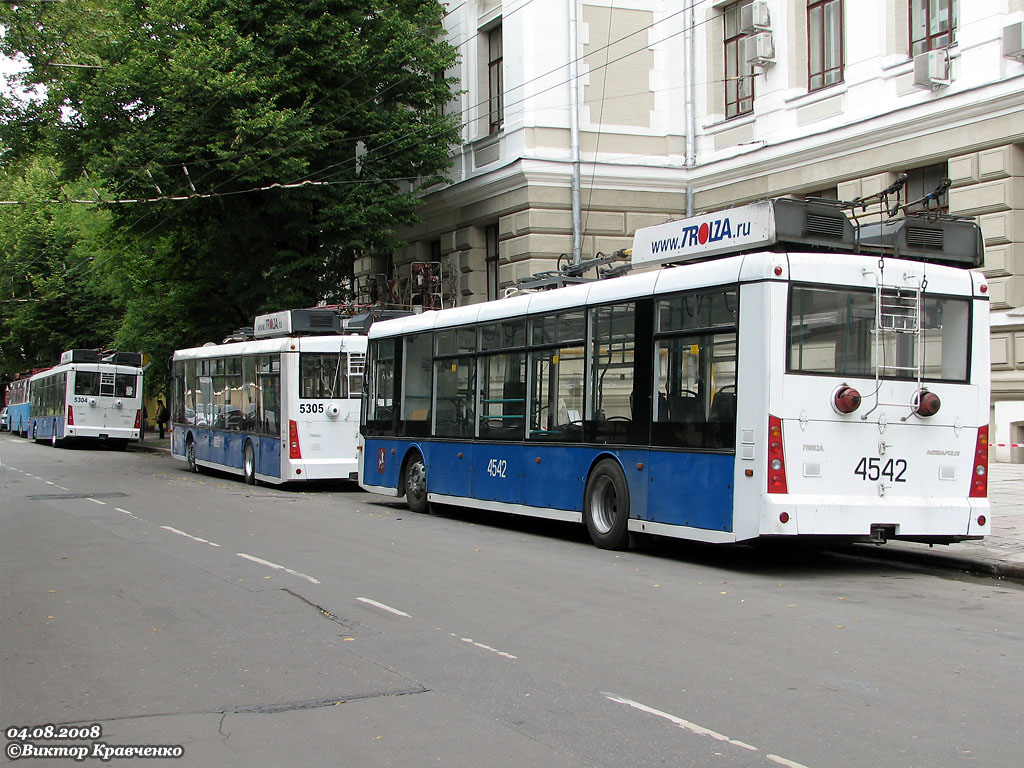 Москва, Тролза-5265.00 «Мегаполис» № 4542