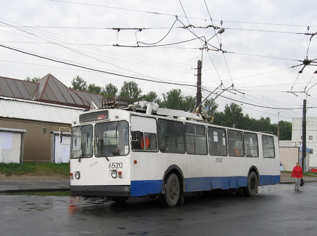 Sankt Petersburg, ZiU-682V [V00] Nr. 6520
