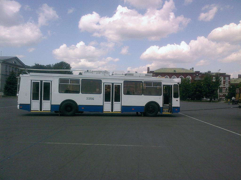 Саратов, ЗиУ-682Г-016.02 № 2256; Саратов — Презентация новых троллейбусов 31.07.2008 г.