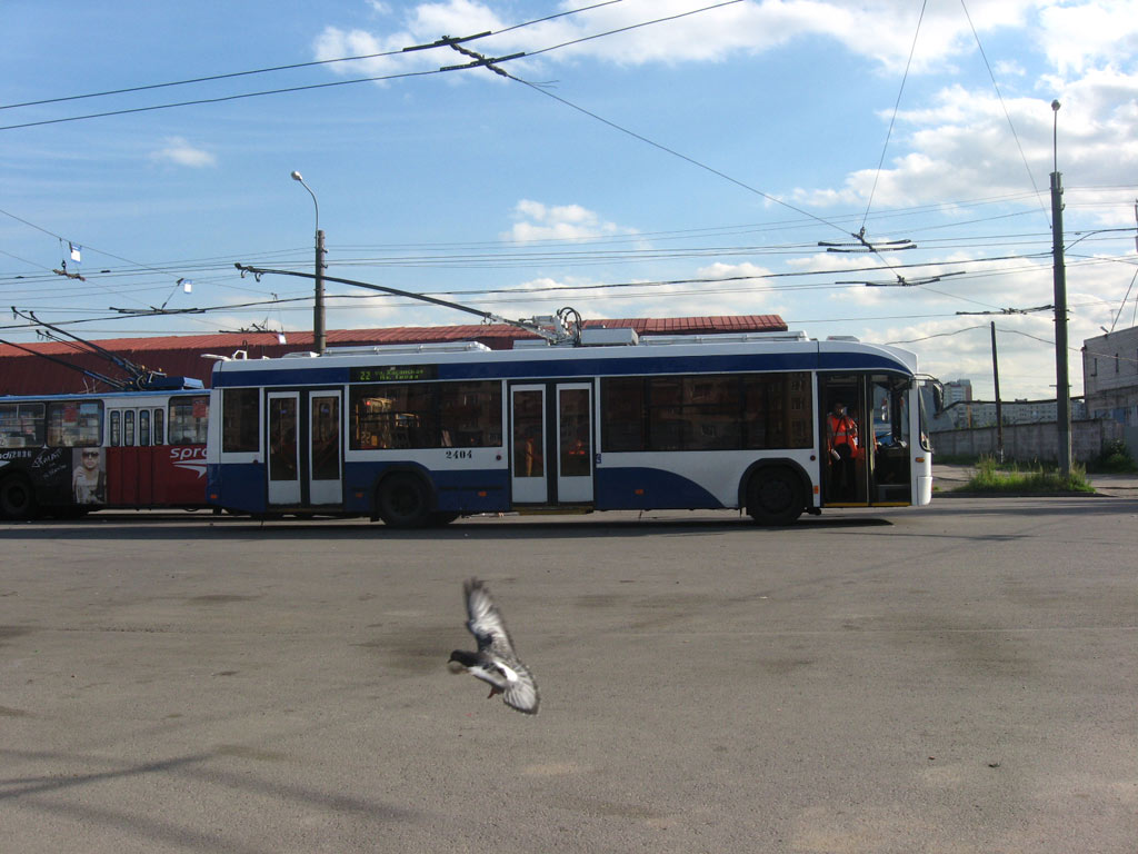 Санкт-Петербург, БКМ 321 № 2404