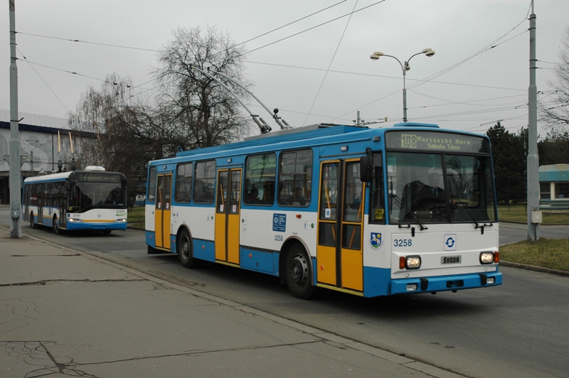 Острава, Škoda 14TrM № 3258