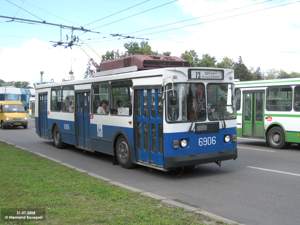 Москва, ЗиУ-682ГМ1 (с широкой передней дверью) № 6906
