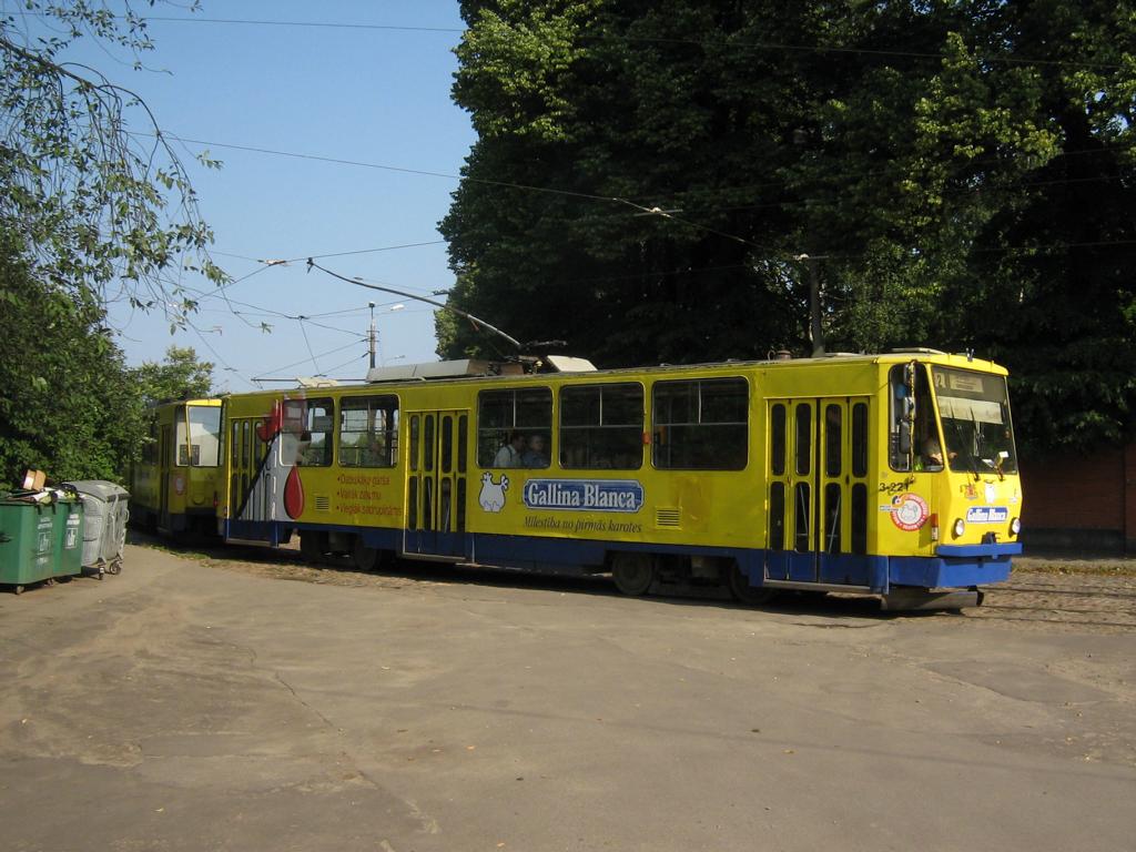 Рига, Tatra T6B5SU № 3-221