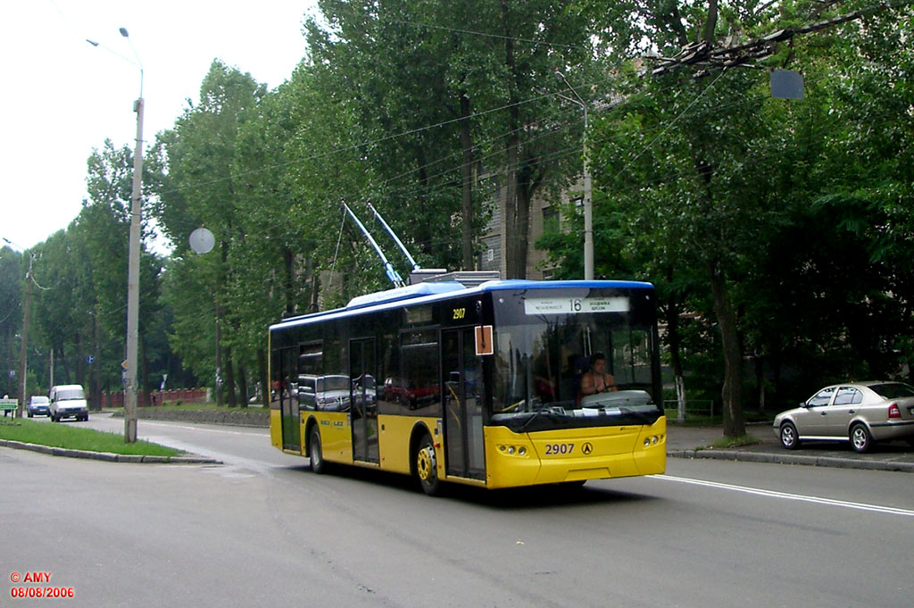 Киев, ЛАЗ E183D1 № 2907