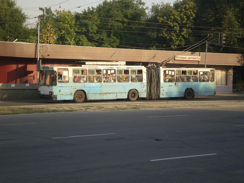 Днепр, ЮМЗ Т1 № 2070