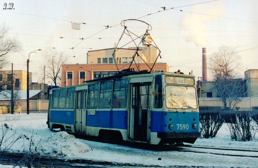 Санкт-Петербург, ЛМ-68М № 7590