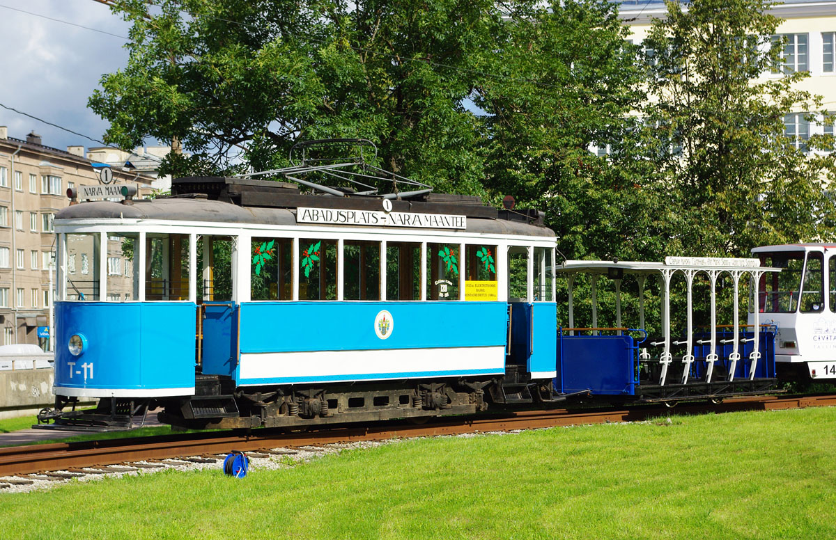 Таллин, Двухосный моторный Trammitrust № T-11; Таллин, Конка № Т-30