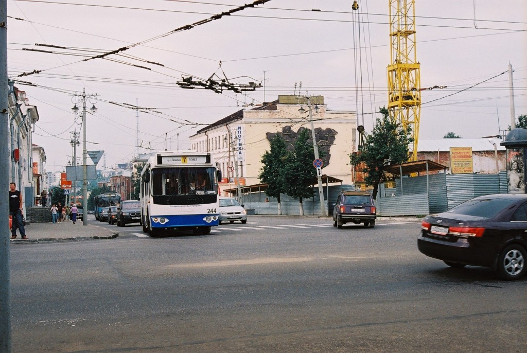 Владимир, ЗиУ-682Г-016.02 № 244