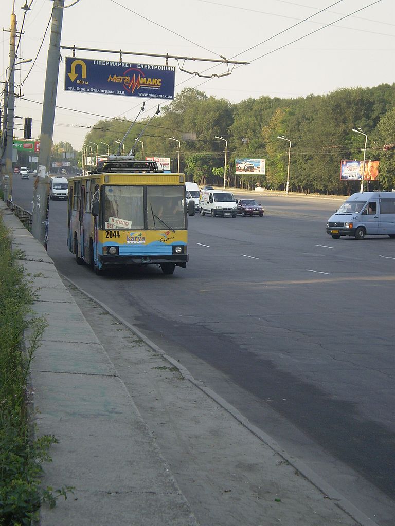 Dnipro, YMZ T1R (Т2P) # 2044