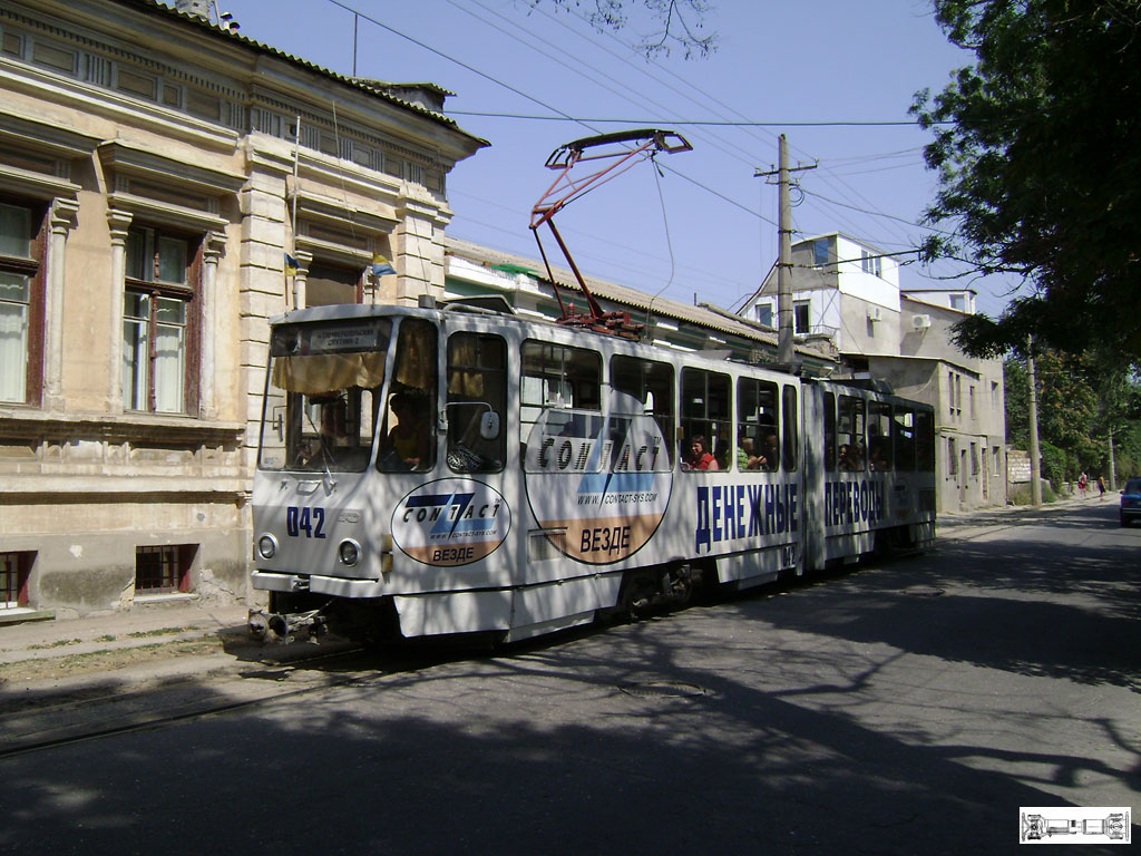 Evpatoria, Tatra KT4SU # 042