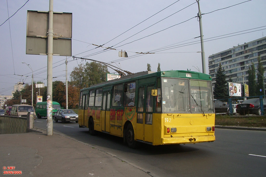Киев, Škoda 14Tr02/6 № 192