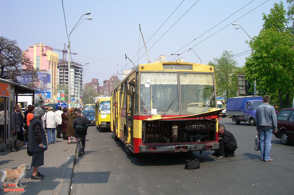 Kyjiw, Škoda 14Tr02/6 Nr. 195