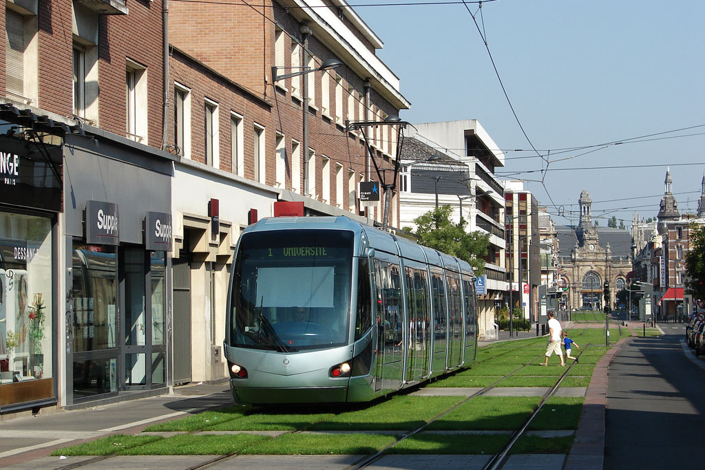 瓦朗謝訥, Alstom Citadis 302 # 01
