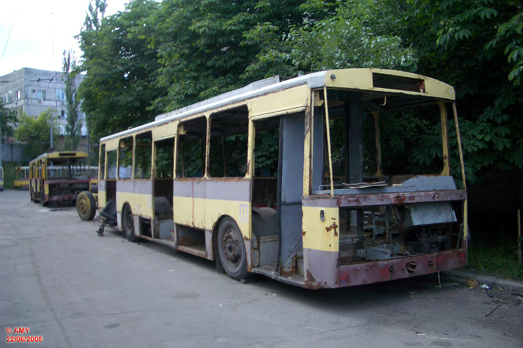 Киев, Škoda 14Tr02 № 245