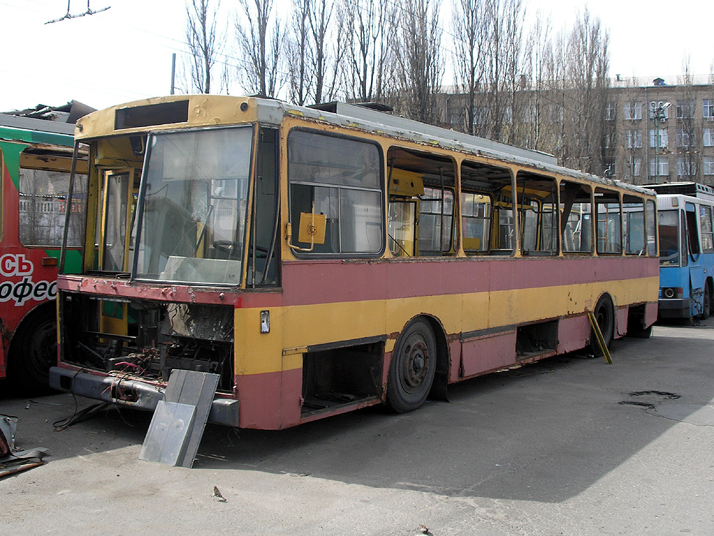 კიევი, Škoda 14Tr02 № 233