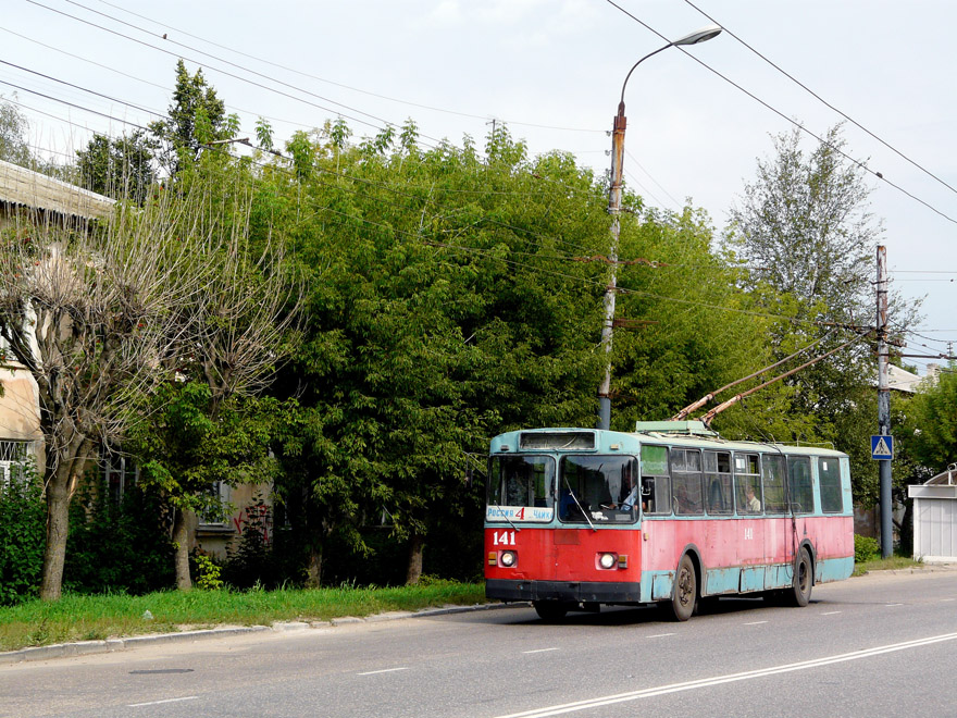 Тверь, ЗиУ-682Г10 № 141
