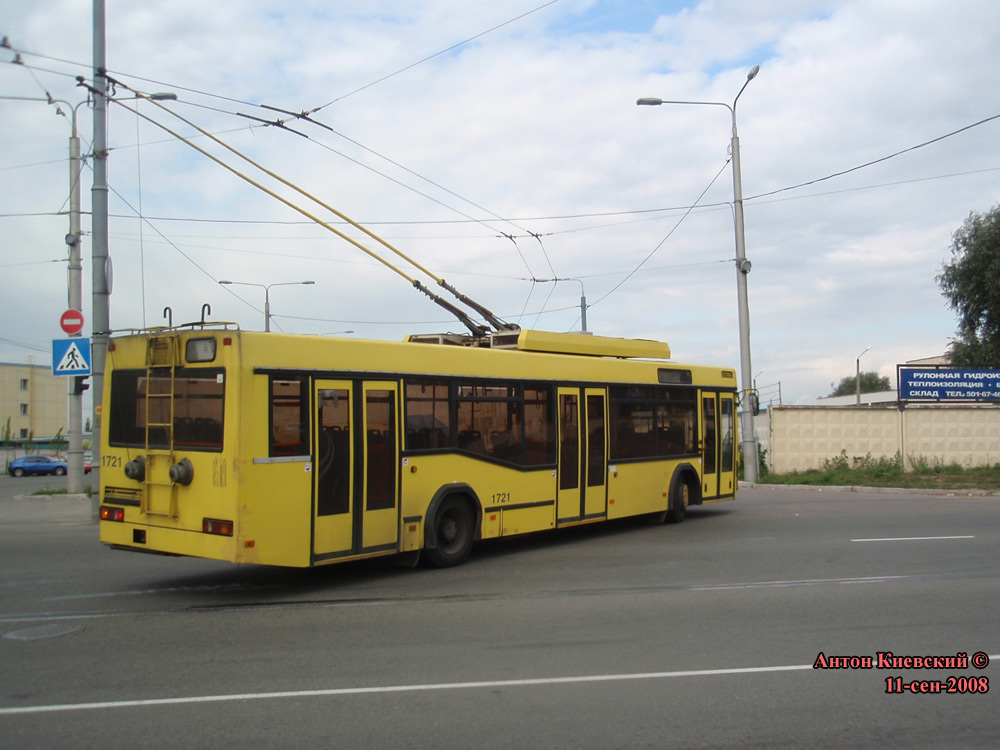 Киев, МАЗ-103Т № 1721