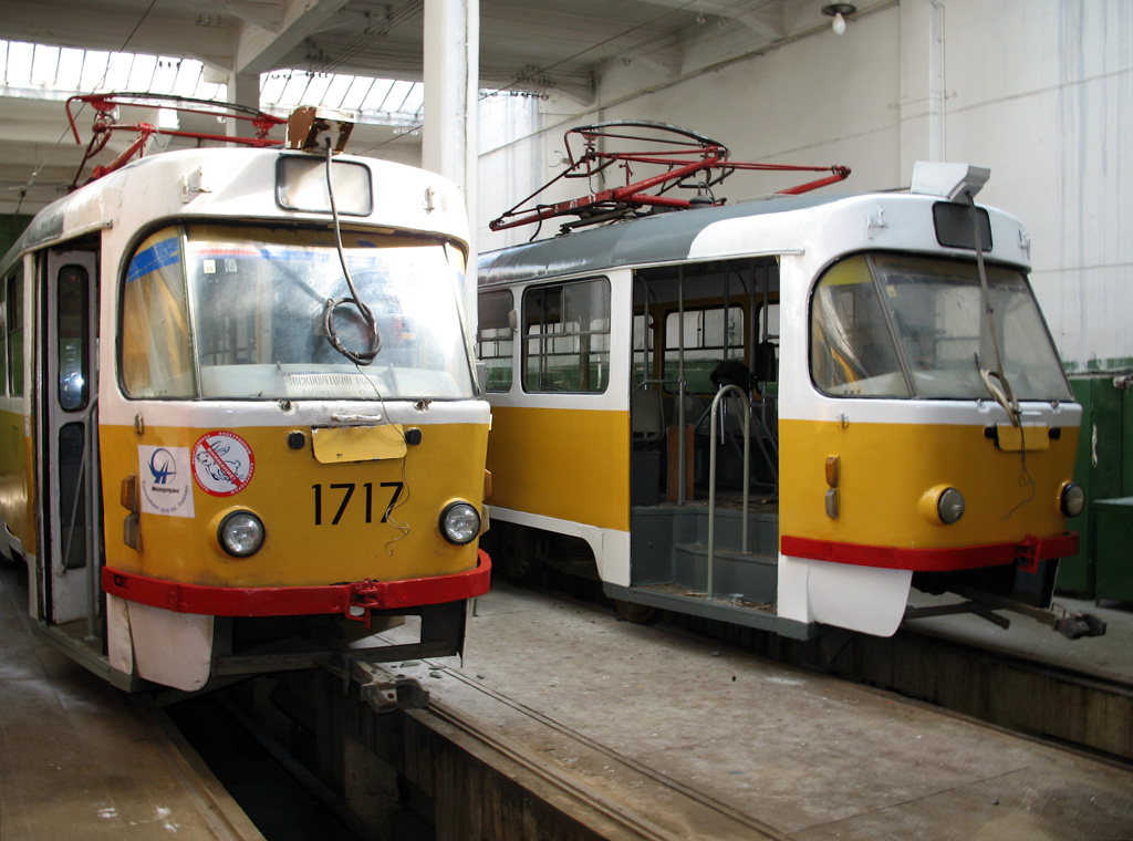 Москва, Tatra T3SU № 1717; Москва, Tatra T3SU № 1981
