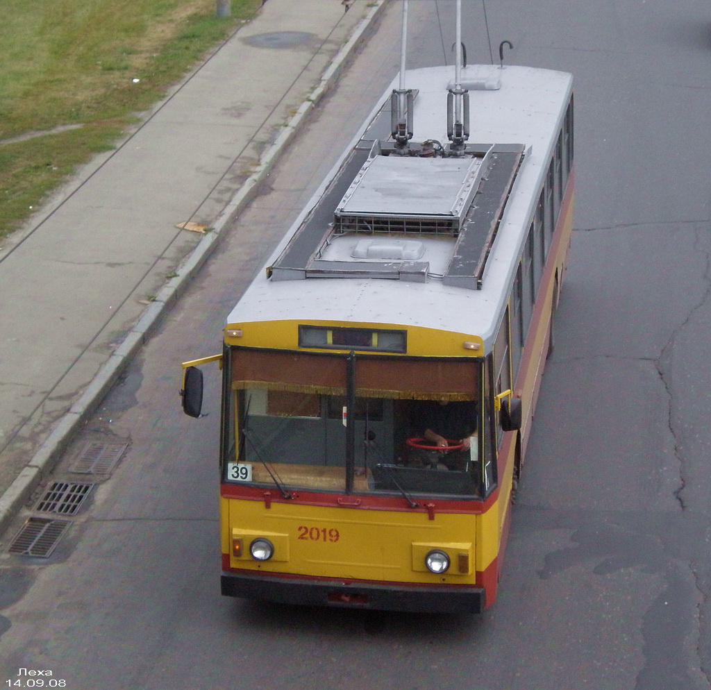 Киев, Škoda 14Tr02/6 № 2019