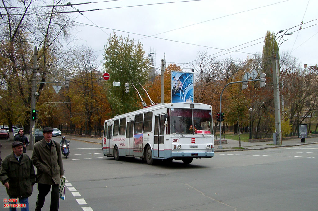 Kijów, Škoda 14Tr02/6 Nr 391