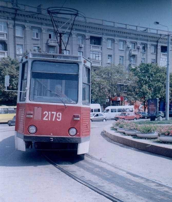Днепр, 71-605 (КТМ-5М3) № 2179