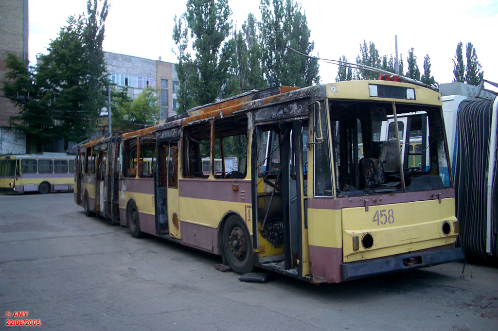 Киев, Škoda 15Tr02/6 № 458