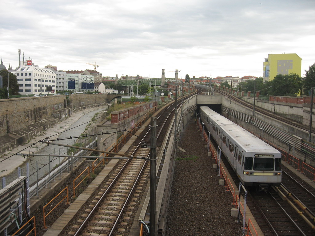 维也纳 — U-Bahn — line U4