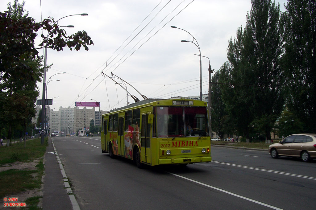Киев, Škoda 14Tr02/6 № 2012