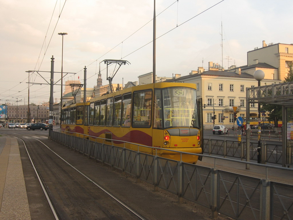 Варшава, Konstal 105N2k/2000 № 2125