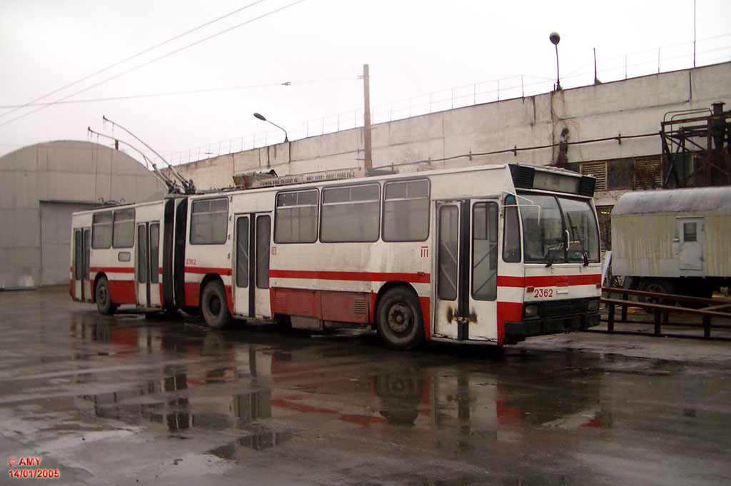 Киев, DAC 217E № 2362