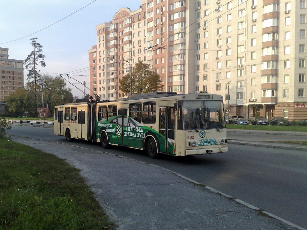 Киев, Škoda 15Tr03/6 № 482