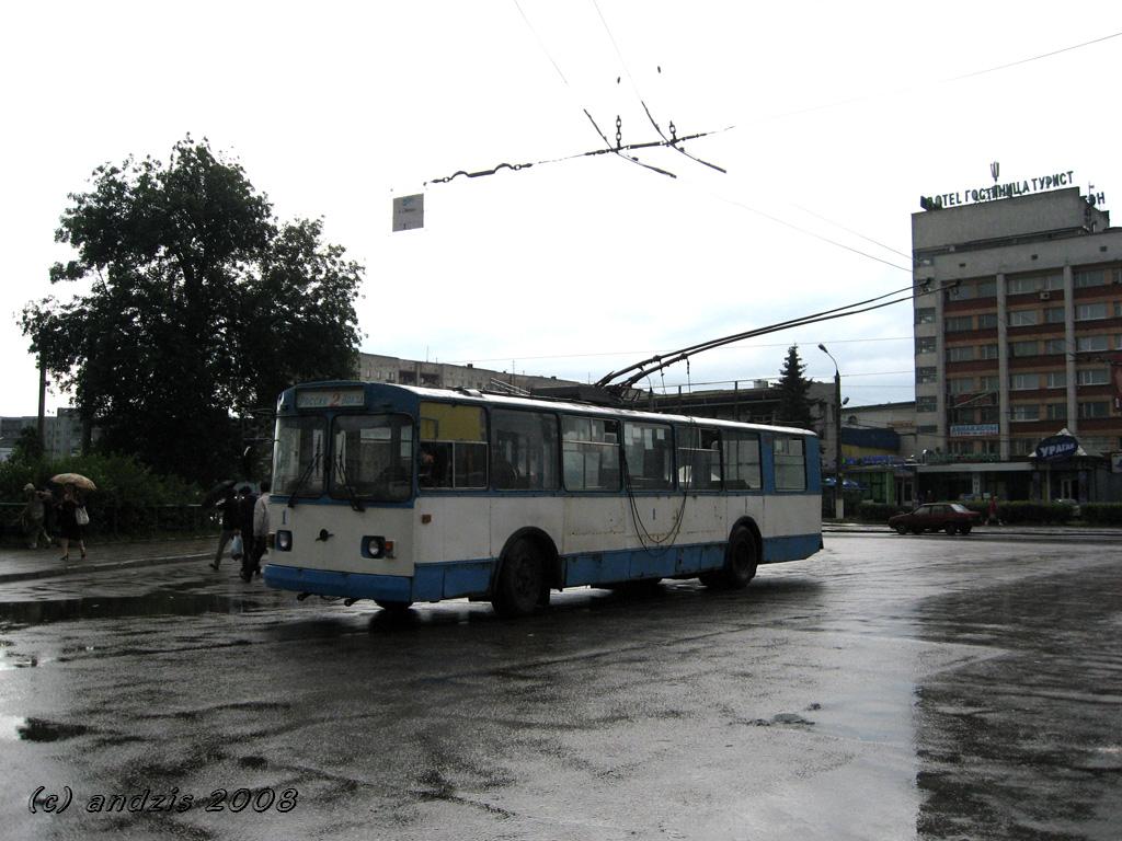 Тверь, ЗиУ-682ГН № 1; Тверь — Троллейбусные конечные станции и разворотные кольца