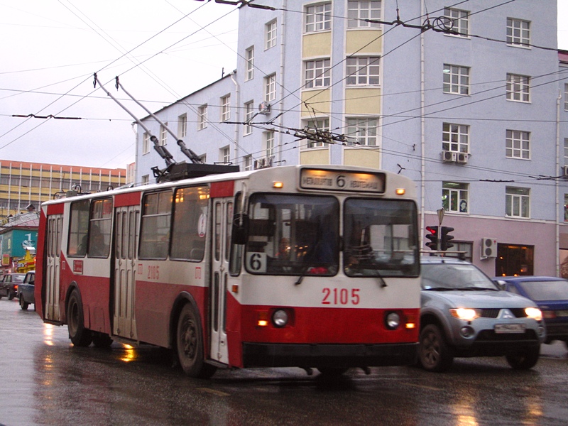 Iževskas, ZiU-682V-012 [V0A] nr. 2105
