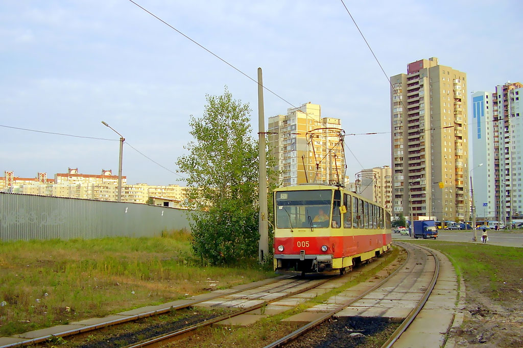Киев, Tatra T6B5SU № 005
