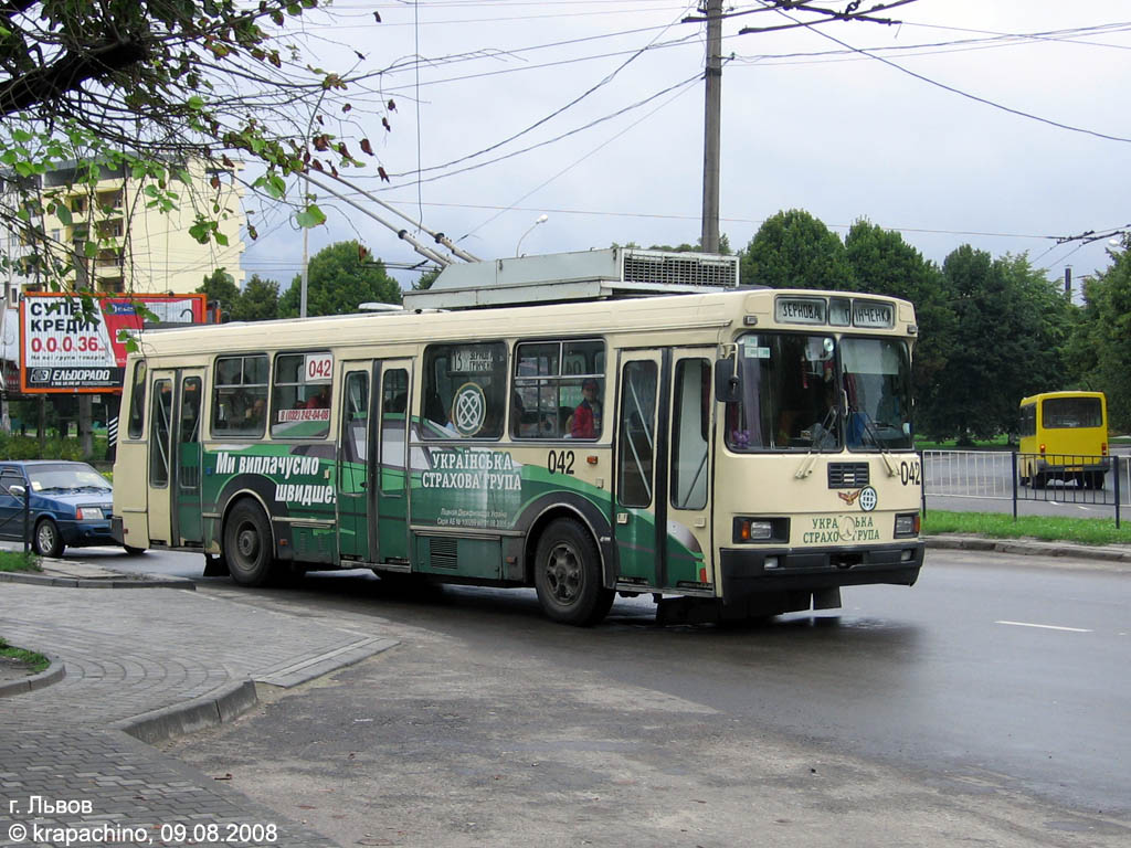 Львов, ЛАЗ-52522 № 042