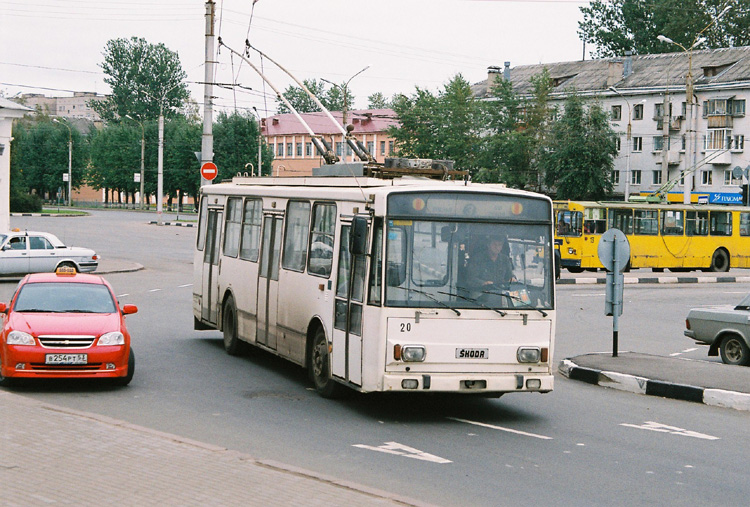 Великий Новгород, Škoda 14TrM (ВМЗ) № 20