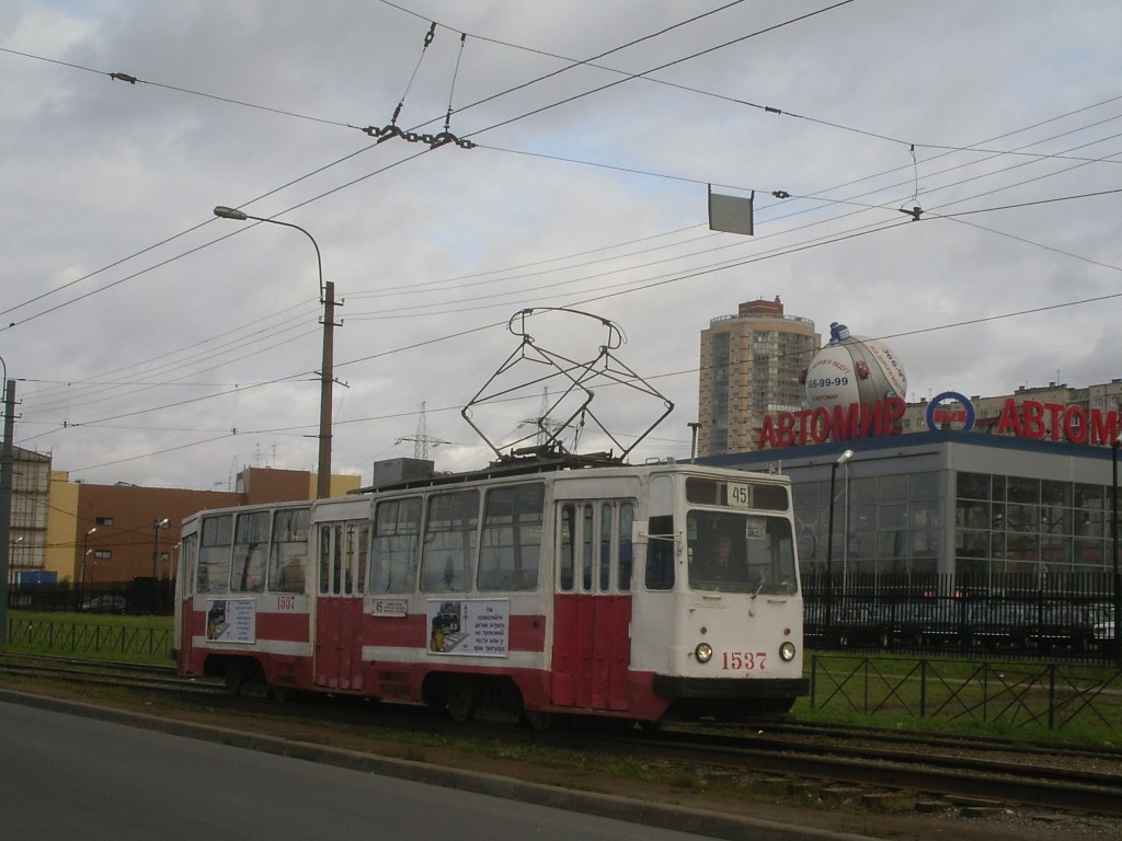 Санкт-Петербург, ЛМ-68М № 1537