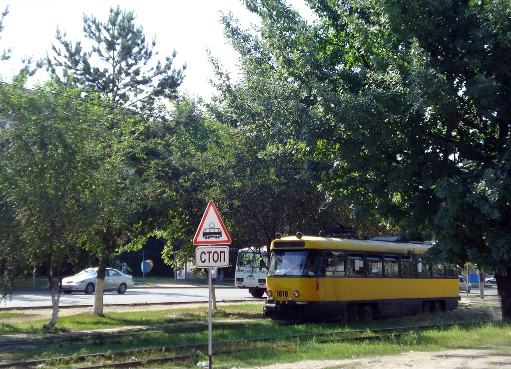 Almati, Tatra T4D-MS — 1019