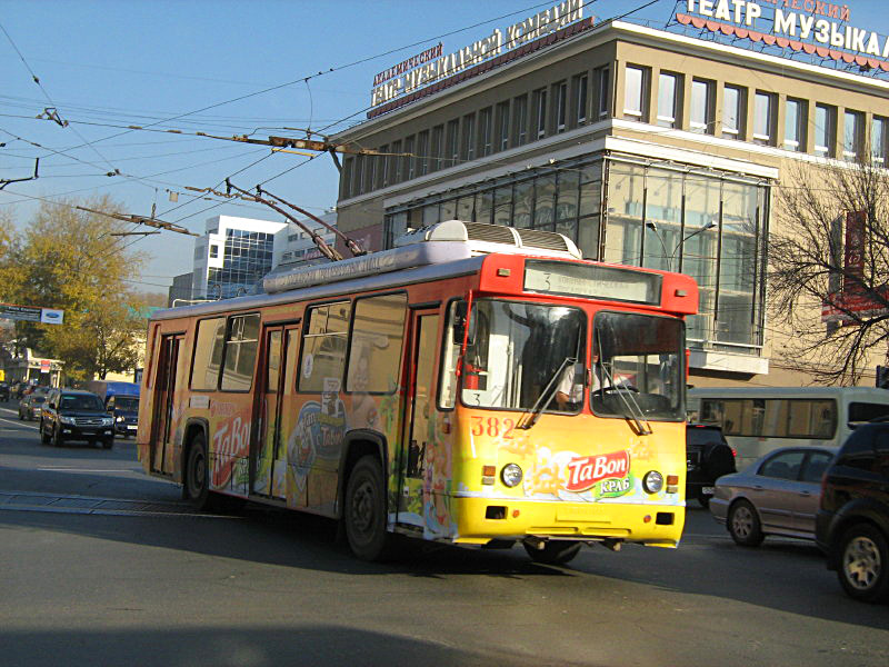 Екатеринбург, БТЗ-5276-04 № 382 Екатеринбург, БТЗ-5276-04 № 382