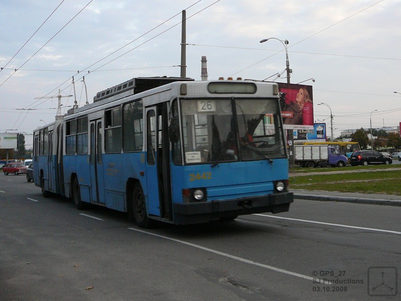 Киев, ЮМЗ Т1 № 2442