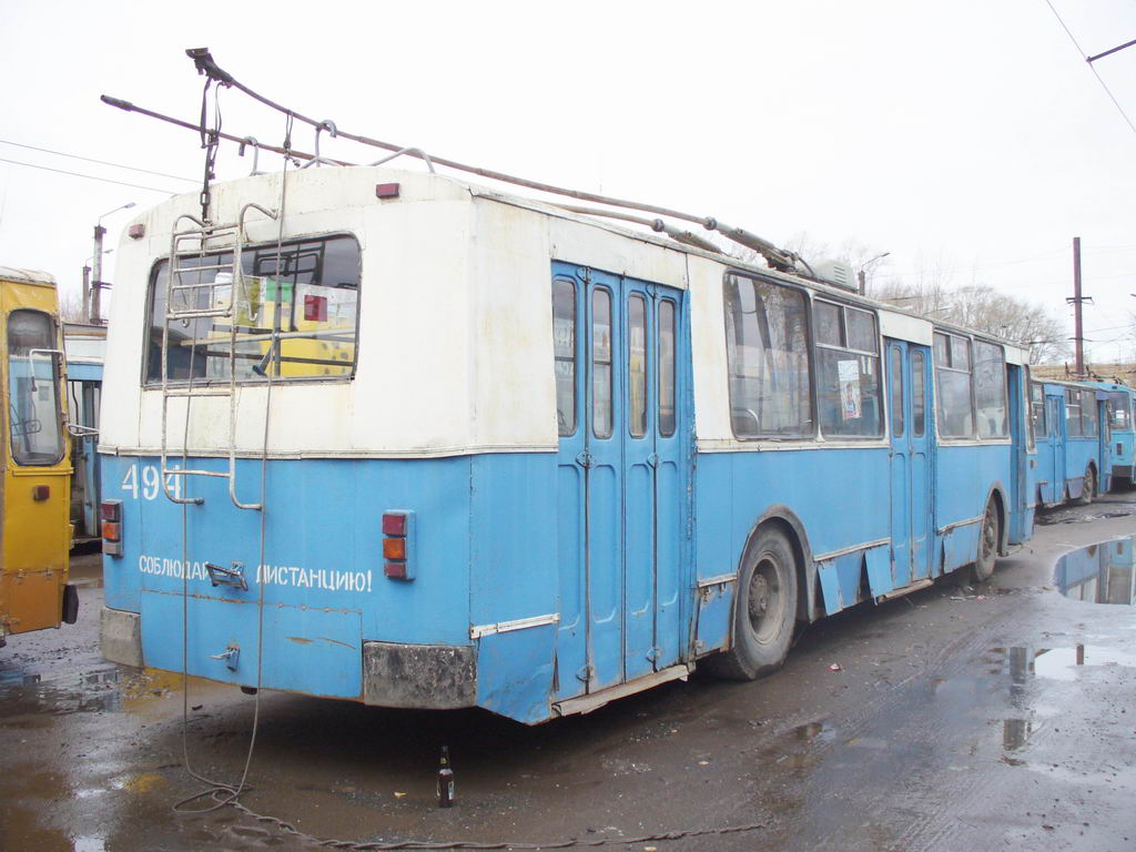 Киров, ЗиУ-682В [В00] № 494