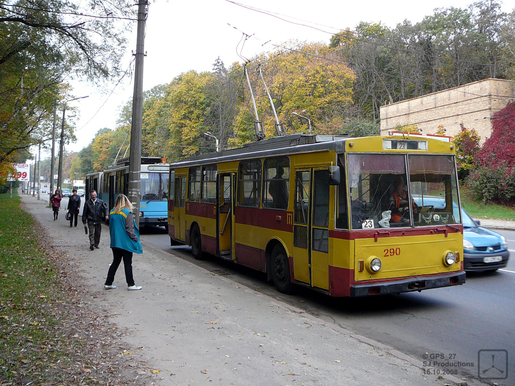 Киев, Škoda 14Tr02 № 290