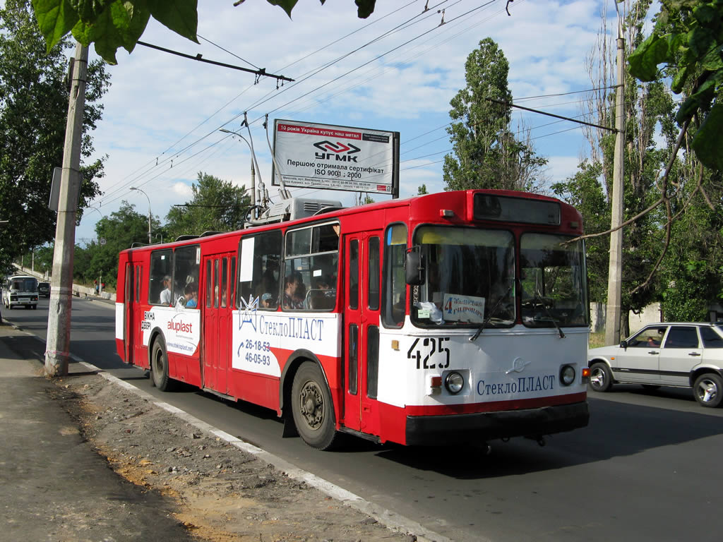 Херсон, ЗиУ-682Г [Г00] № 425