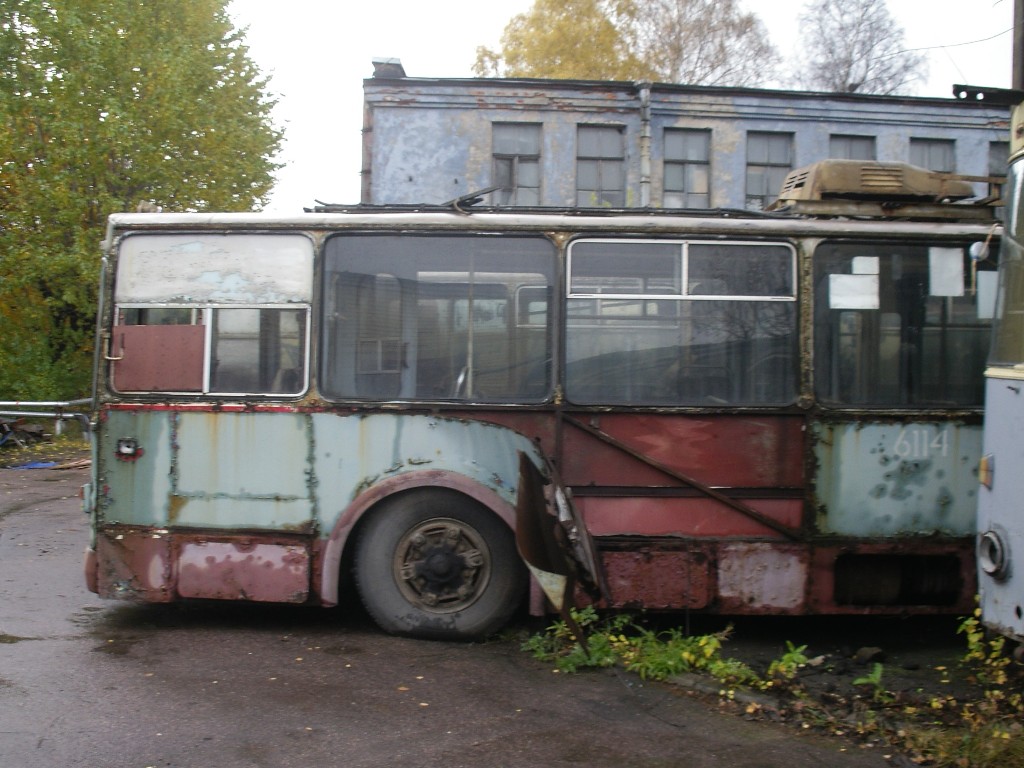 Санкт-Петербург, ЗиУ-682В [В00] № 6114
