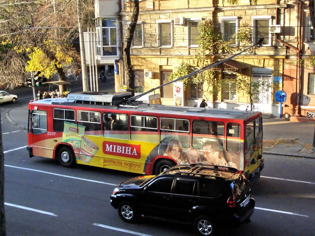 Одесса, ЮМЗ Т2 № 2037