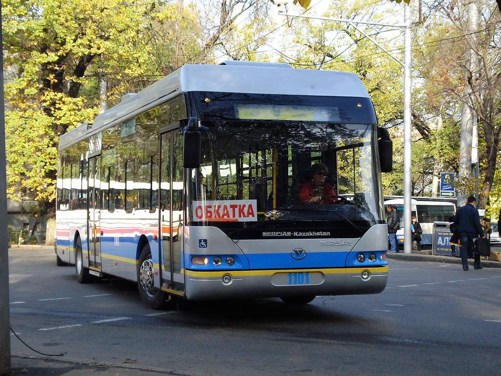 Alma-Ata, YoungMan JNP6120GDZ (Neoplan Kazakhstan) č. 1101